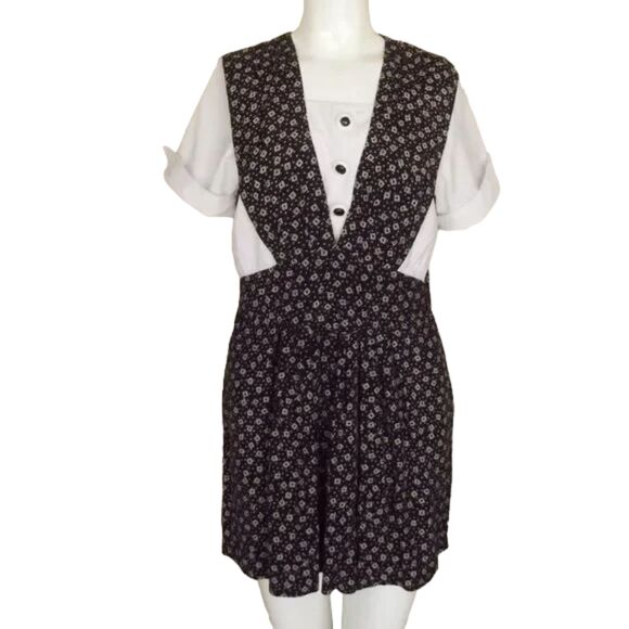 Vintage Romper, 6, Layered Look, Black/White, Buttons, Back zip, Short sleeves - Picture 11 of 13